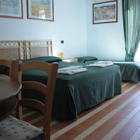 Tourist House Roma Aparthotel Exterior photo